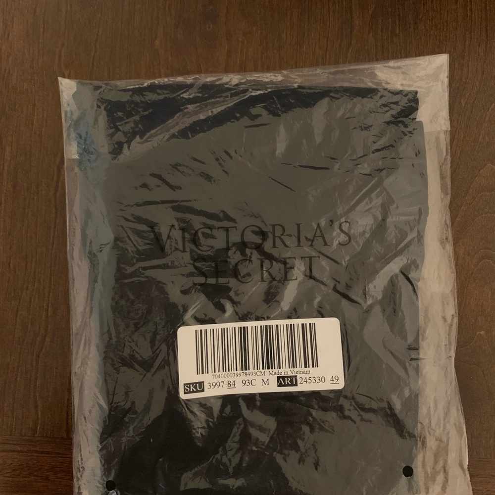 Victoria Secret PINK High Waist Ankle Leggings - Picture 3 of 3